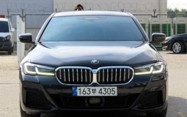 5시리즈 (G30) 530i M 스포츠 BMW 2022/05 107,176km